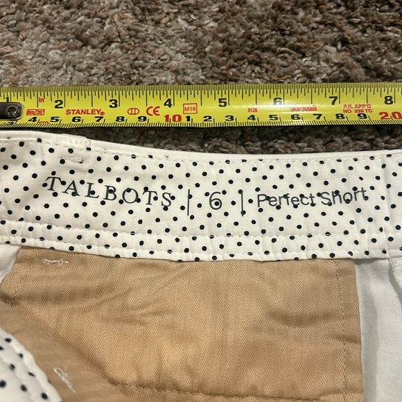 Talbots Women’s White Perfect Shorts  Sz 6 - Picture 4 of 6